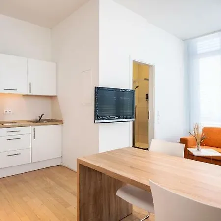 アパートホテル Schroeders Appartementhotel 2*