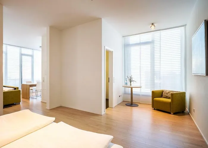 Schroeders Appartementhotel Апарт-отель Трир